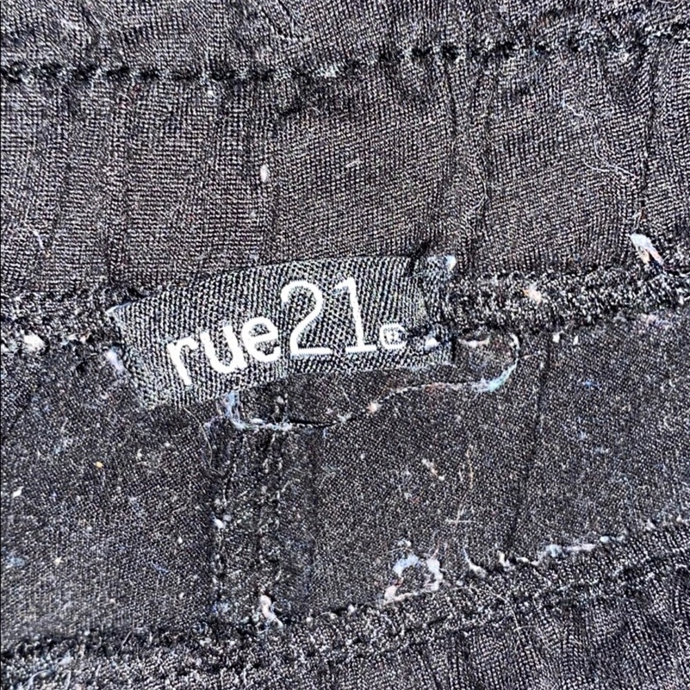 Shorts - Picture 2 of 2